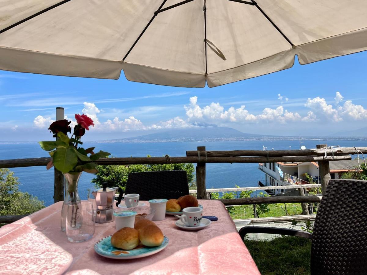 Вілла La Badia Montechiaro - Breathtaking View Of Sorrento Coast Віко-Екуенсе Екстер'єр фото