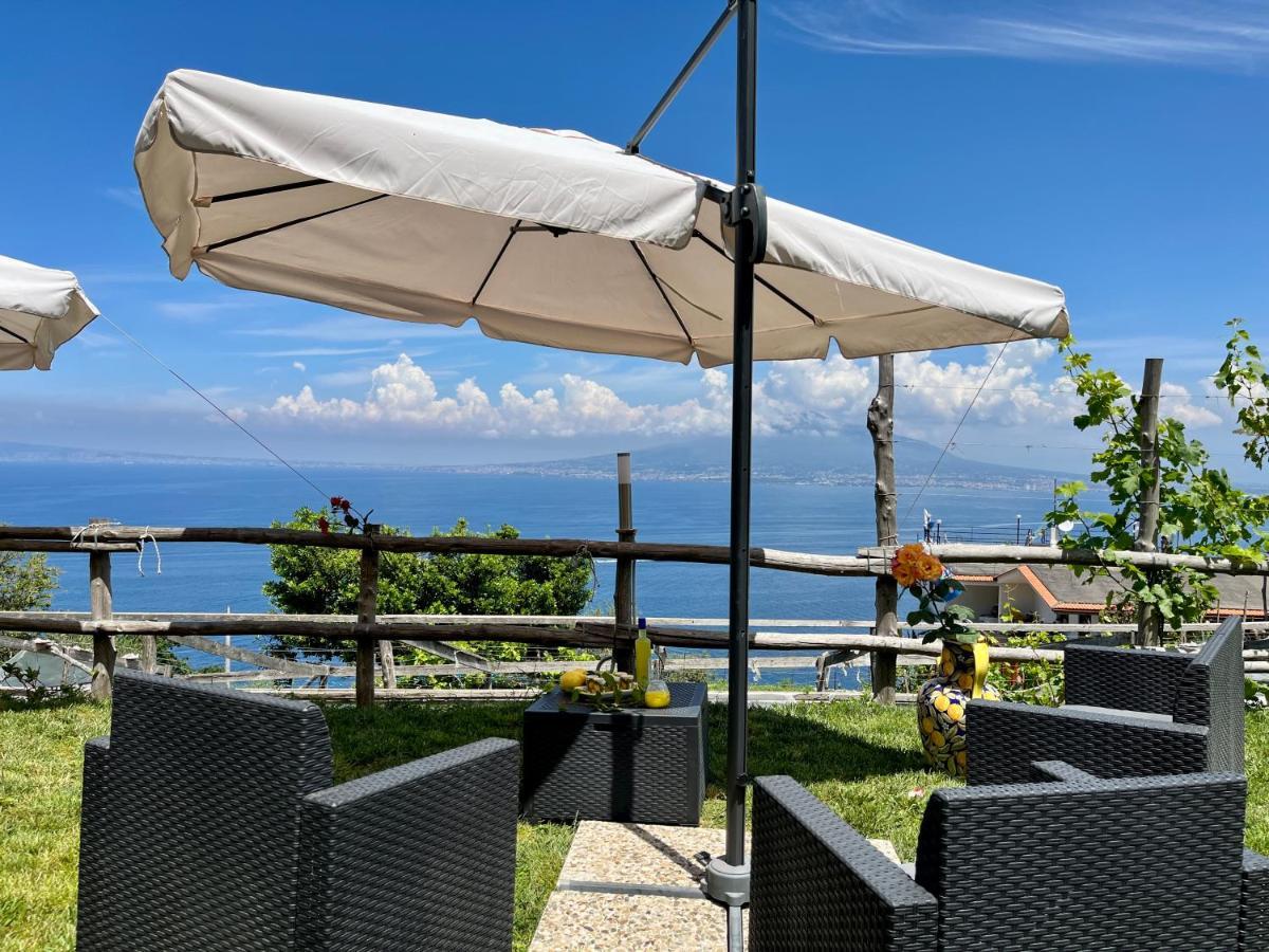 Вілла La Badia Montechiaro - Breathtaking View Of Sorrento Coast Віко-Екуенсе Екстер'єр фото
