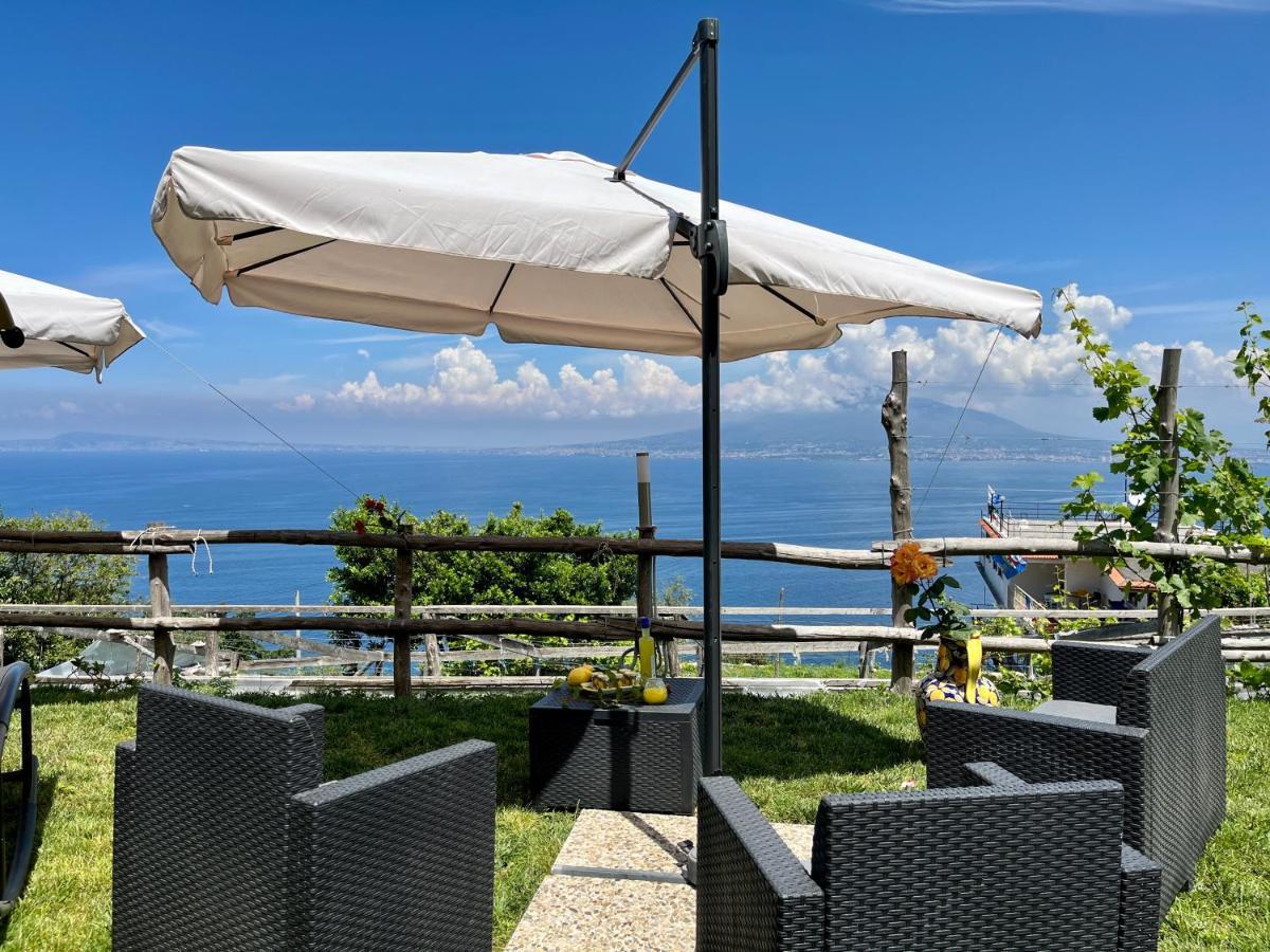 Вілла La Badia Montechiaro - Breathtaking View Of Sorrento Coast Віко-Екуенсе Екстер'єр фото